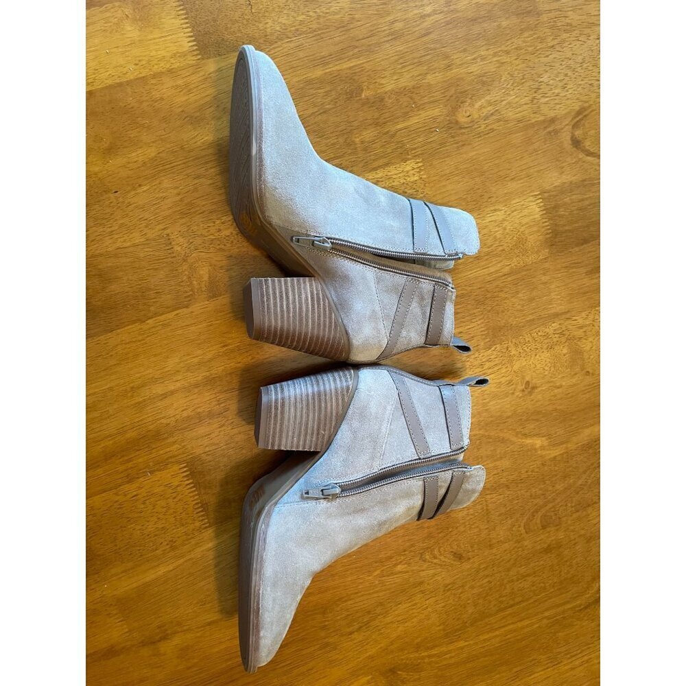 Alex Marie Women's Suede Ankle Boots With Stacked Heel Buckle Straps - Size 7.5 - Picture 5 of 9